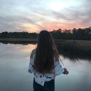 Meet your Posher, April